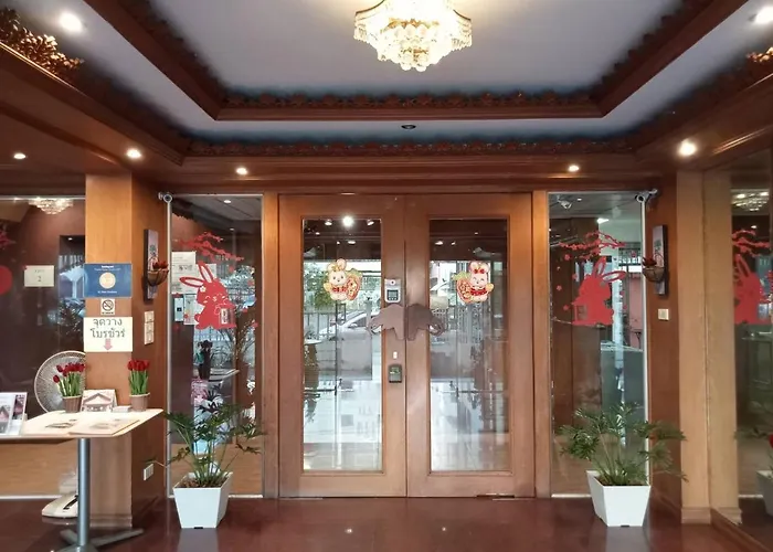 Kc Place Srinakarin 3*