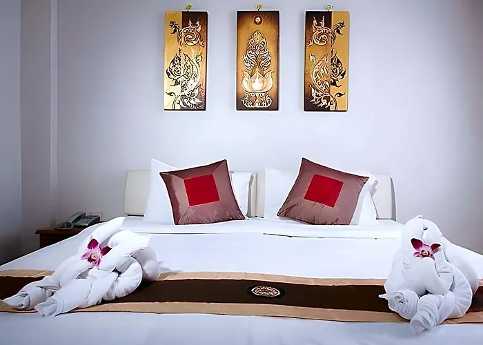 Kc Place Srinakarin Hotel